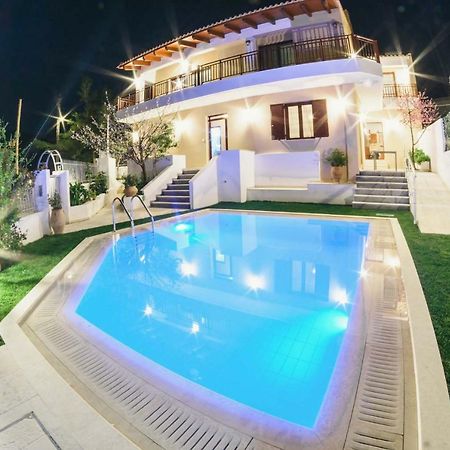 Villa Irina Míloi Exteriér fotografie